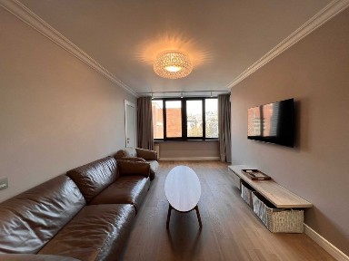 Без % Стильна 2-кім 75м2 з паркомісцем в центрі вул. Дмитрівська, 2