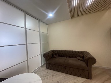 Оренда 1 кім. кв. Нова Англія, перша здача