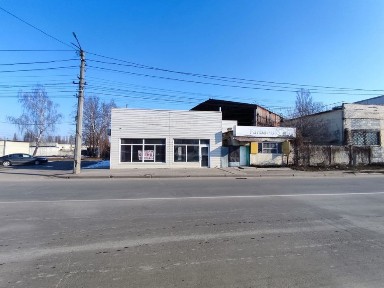 Комерційне приміщення в прохідному місці - ідеально для бізнесу!