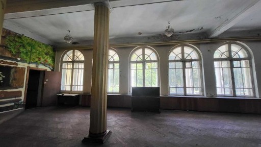 ‼️ВЛАСНИК Виставкова танцювальна зала фотостудія Чернігівська/Лісова