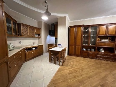 Власник продам 3к квартиру ЖК Панорама на Печерську