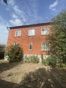 Продам 2-поверховий добротний будинок с. Івашки