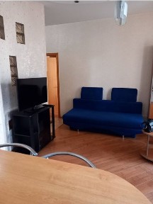 Продаж 2 х кімнатної квартири Кловський узвіз 10