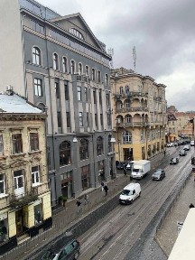 Оренда фасадного приміщення 200м2 біля ОПЕРНОГО