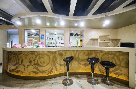 Салон краси/студія засмаги в центрі Києва. Укомплектований бізнес!