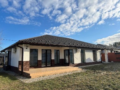 будинок з ремонтом в Лісовій Бучі по вулиці Пилипа Орлика