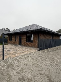 Продається затишний одноповерховий будинок серед соснового лісу