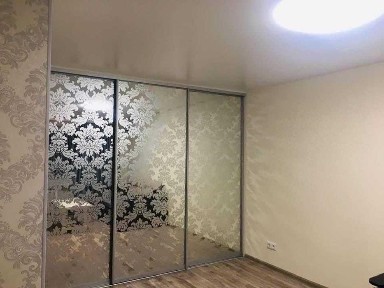 1-к, вул. Героїв України, 8А, Сади-1, новобудова з ремонтом