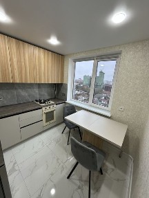 Продаж 1 кімн. кварт. Центр вул. Н.Сотні (поряд маг. Жовтий Аєроплан)