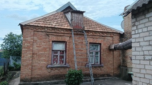 Продам терміново будинок Центр-Міський р-н