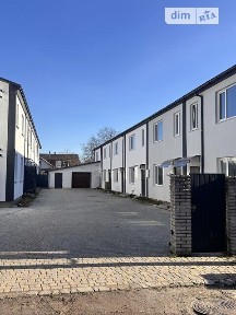 Продаж 2 поверхового таунхауса 131 кв. м, 4 кімнати, на пров. Євгена Сверстюка 12 • ID 33730968