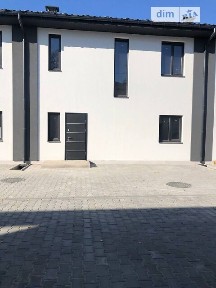 Продаж 2 поверхового таунхауса з ділянкою на 2.9 сотки, 103 кв. м, 4 кімнати, на вул. Лугова • ID 33676945