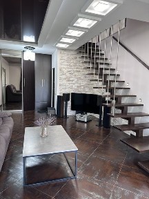 Здається дворівнева квартира з дизайнерським ремонтом ЖК Фільварок