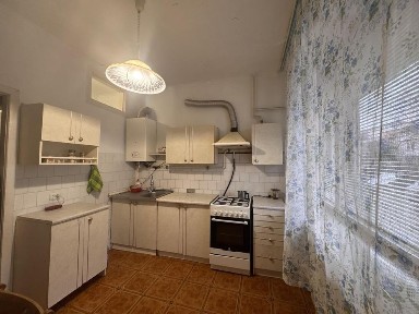 Продаж 2х кім на Керченській, цегла