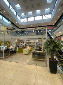 Оренда торгового приміщення на Ж/М Перемога 4 в ТЦ Кодак Набережна