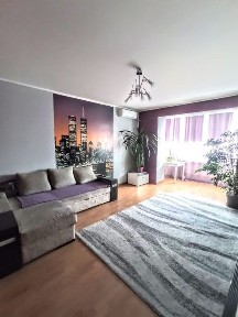 продам 2к квартиру 63 м², ЦЕНТР міста, бул. Центральний