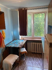 Продам 2-кім вул. Володимера Великого