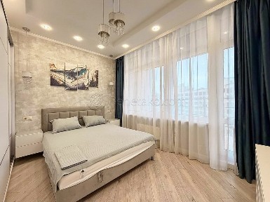 Аренда 3-комнатной квартиры 97 м², Каманина ул., 16А/6