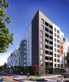 Продаю 3к квартиру з власною терасою біля міського ОЗЕРА