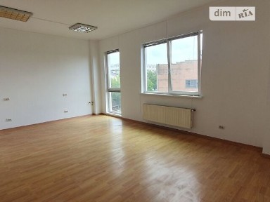 Здається спеціальне приміщення на вул. Залізнична 7, площа 465 кв. м • ID 33759110