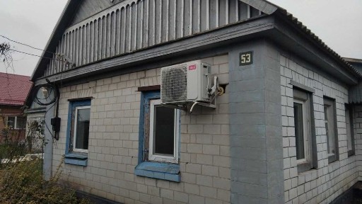 Будинок з новим вел. гаражем і виноградниками в Ч. Слободі (п3)