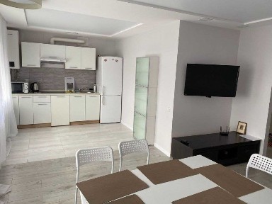 Оренда 2-кімнатної квартири пр. Лушпи (забудовник Нотехс)