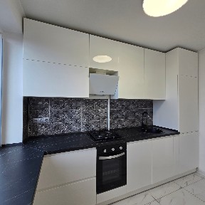 Продажа 2-комнатной квартиры 47 м², 200 летия Кривого Рога просп., 13