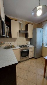 Продам 2к квартиру на Тополе