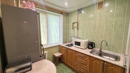 Продаємо 2-кімн на Ювілейній з ремонтом