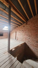 Класний котедж на Дем'янчука! Район атовокзалу!