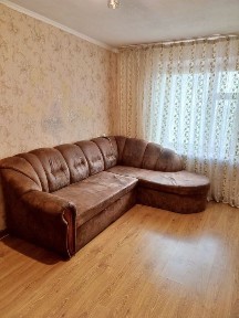 Здам двокімнатну квартиру в центрі міста.