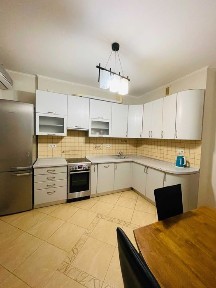 2 к м. Мінська Мінський масив новобуд вул. Калнишевського, 7 євро, 72м2