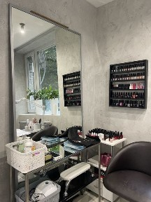 Оренда місця для манікюра/педікюра. Печерськ