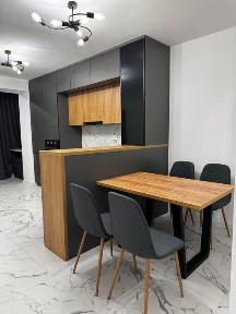 Оренда 1 км квартири поруч з центром