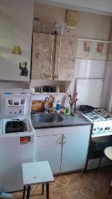 Сдам уютную 2-х комн. кварт. в самом центре Краматорска на 2-ом эт