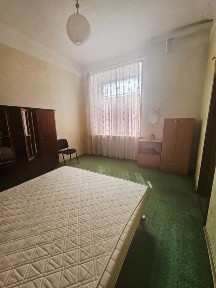 Аренда 2 ком. гостинку в центре, метро Бекетова, ул. Чигирина