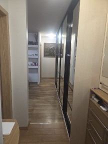 Сдам 3х ком. кв. м. Студенческая