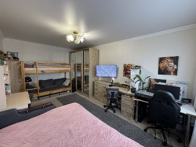 Продам хорошу 1 кімнатну квартиру/Проспект Незалежності/Леваневського