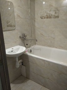 Здається 2 х кімнатна квартира по добово