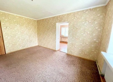 Продажа 2х комнатной квартиры в Варваровке!