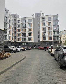 Продаж 2к квартири на вул. Івана Богуна 27В