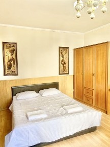 СВІТЛО 24/7 Оренда ЦЕНТР погодинно подобово