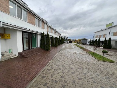 Таунхаус з ремонтом кутовий. БЕЗ КОМІСІЇ