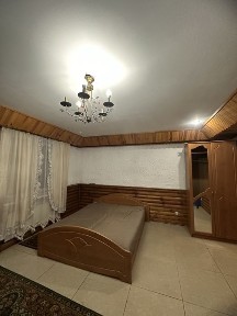 Здається 1 кім на Богунії з автономним опаленням.