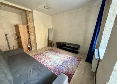 Сдам 2 комнатную квартиру в центре Ля Сильпо Исполкомовская