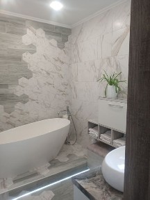 Унікальний напівособняк поблизу центру міста