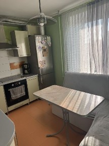 Продаж 1 к кв пр. Лушпи 9-мкрн