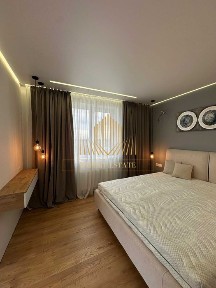 Впервые в продаже 2-к. квартиру с новым дизайн-ремонтом на Алексеевке