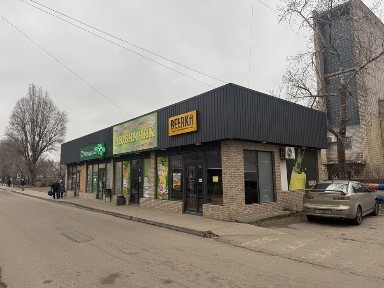 Оренда частини багатофункціональної будівлі під ваш бізнес