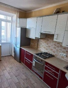 Продаж 3-к. квартири Євроремонт 85м² вул. Черкаська 125000$